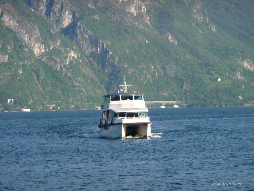 Hydrofoil approaching Menaggio Harbour to take us back to Como City