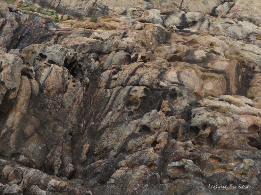 Rock formations at Canal Rocks